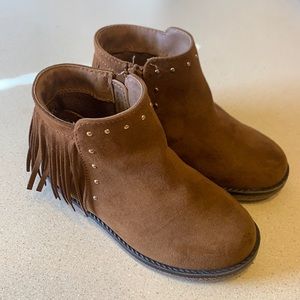 Toddler suede ankle boots